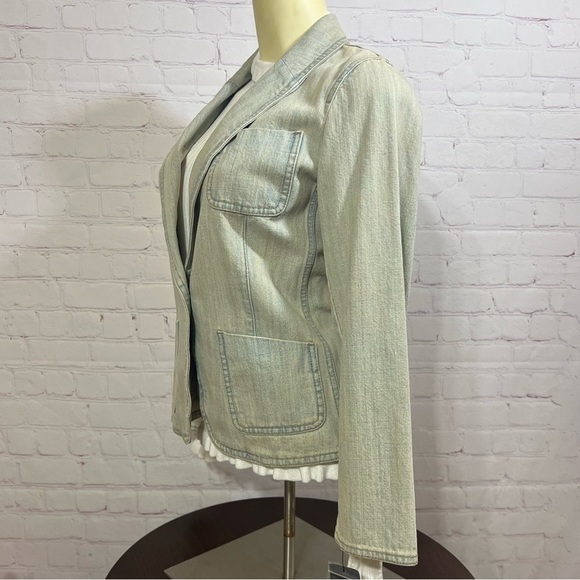 DKNY womens denim fitted blazer jacket dirty wash vintage 90s Y2K in size 6 NWT - Picture 2 of 16